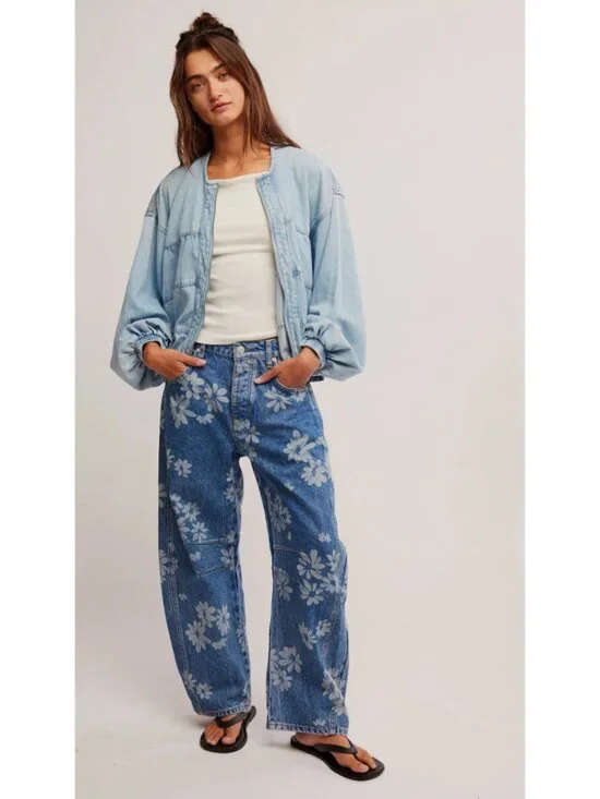 Free People Good Luck Printed Barrel Leg Jeans Laser Daisy - Picture 2 of 10